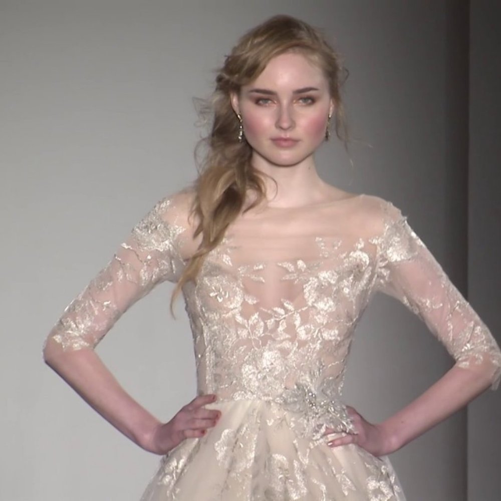 NEW! Lazaro style 3758 Wedding Gown, size 6 to 8 - Picture 11 of 11